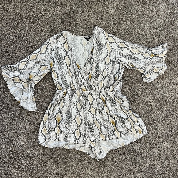 Express Pants - Express Snake Print Romper, XL